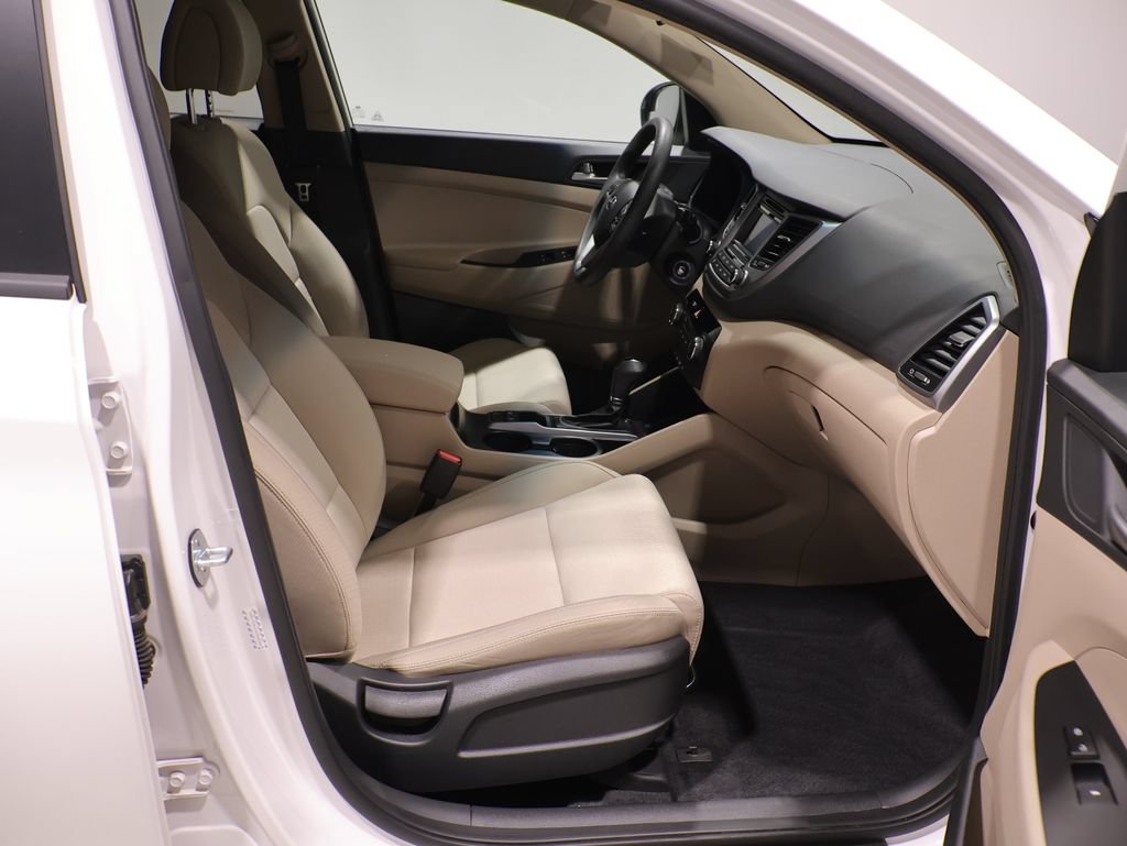 Used 2017 Hyundai Tucson SE w/ SE Popular Package 02 AWD/4WD image 22