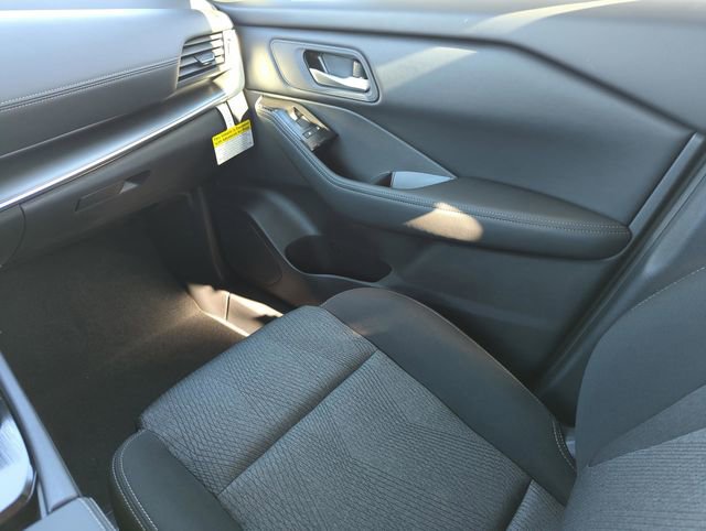 New 2026 Nissan Rogue SV image 22