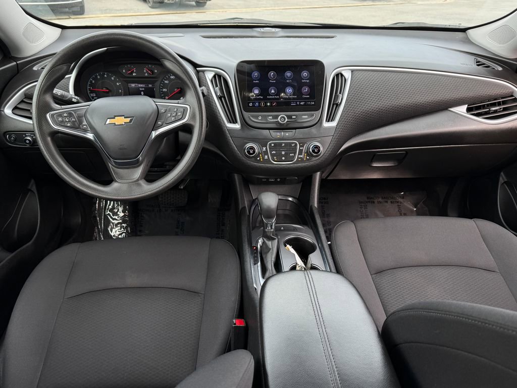 Used 2023 Chevrolet Malibu LT image 15