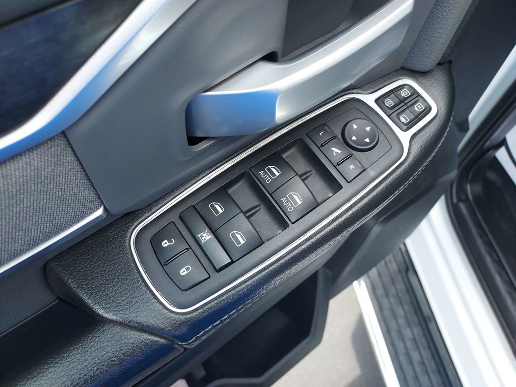 Used 2023 RAM 3500 Big Horn w/ Level 1 Equipment Group AWD/4WD image 19