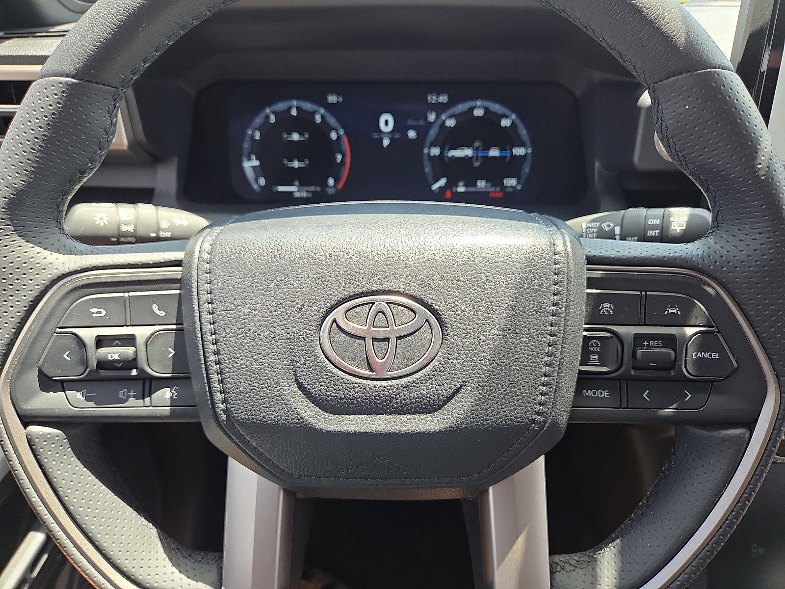 Used 2026 Toyota 4Runner Limited AWD/4WD image 24