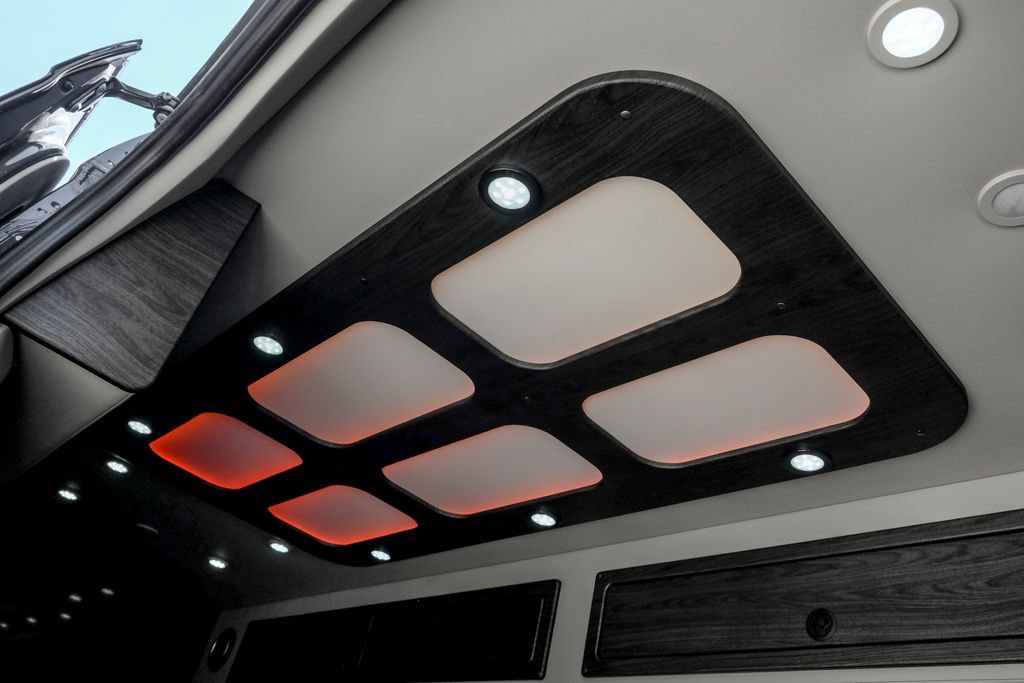 New 2025 Mercedes-Benz Sprinter 3500 image 44
