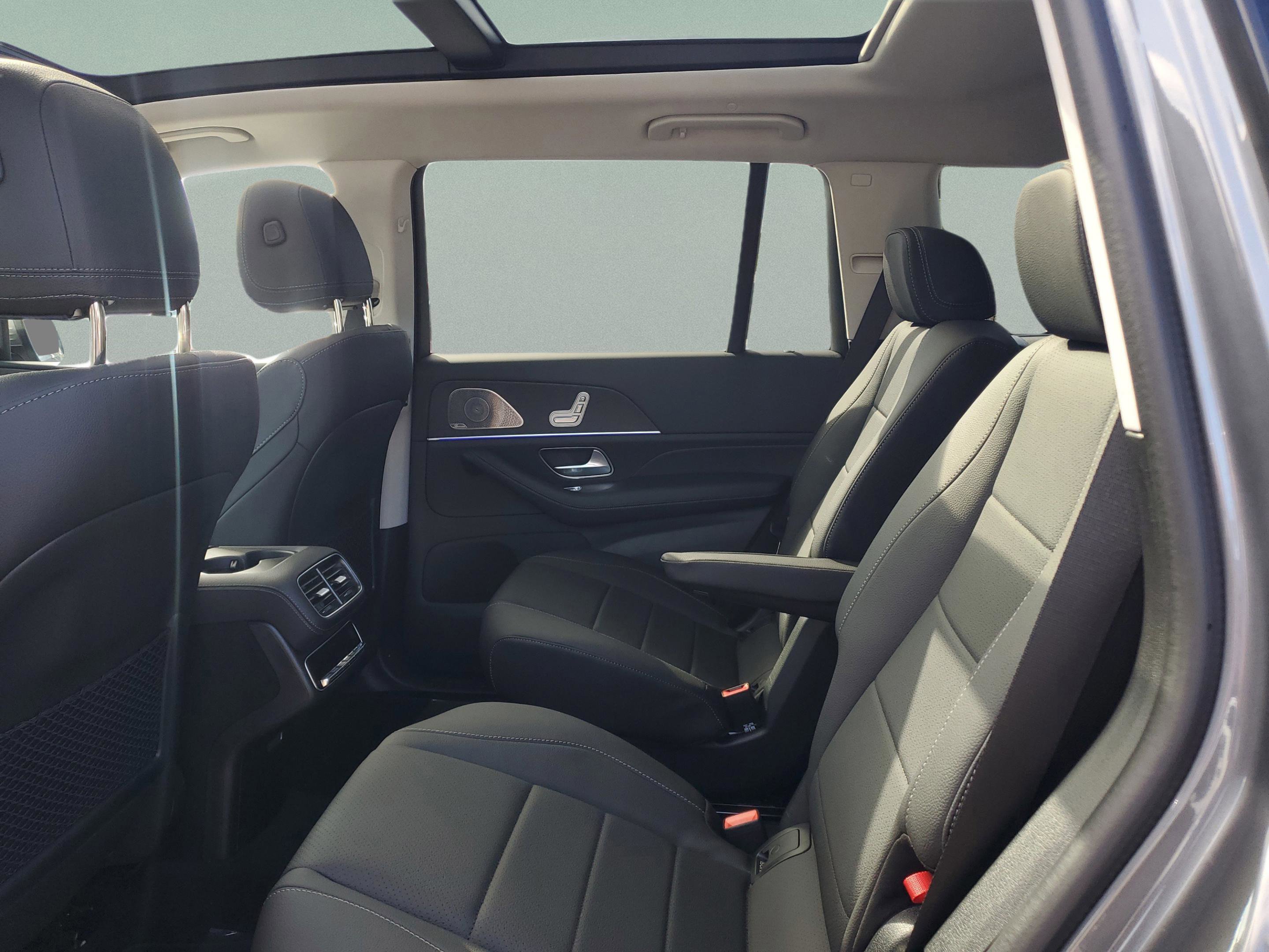 Certified 2026 Mercedes-Benz GLS 450 4MATIC image 13