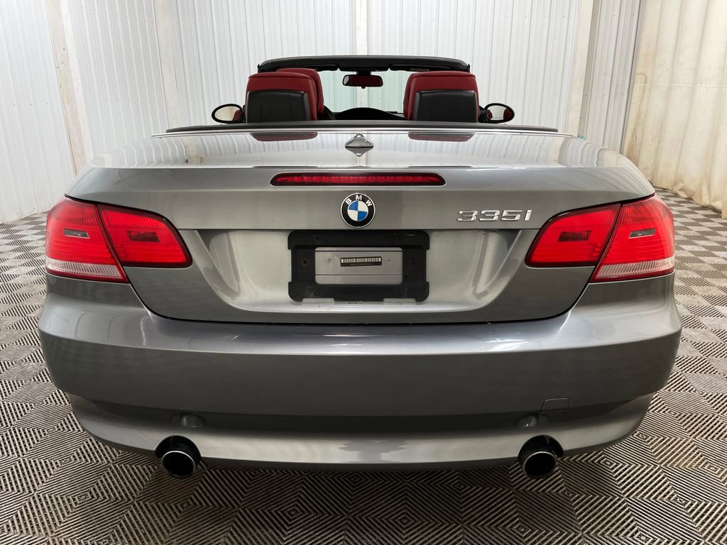 Used 2009 BMW 335i Convertible image 15
