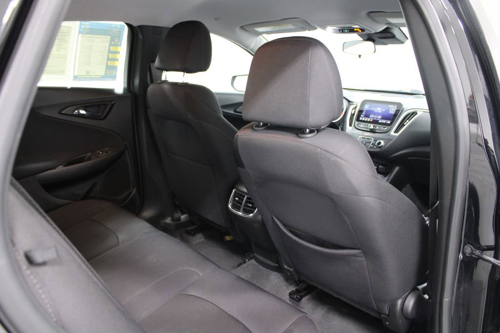 Used 2024 Chevrolet Malibu LT image 31