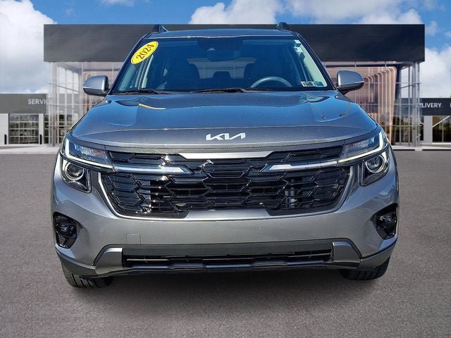 Certified 2024 Kia Seltos X-Line AWD/4WD image 2
