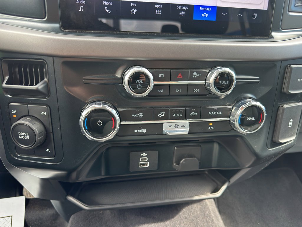Used 2025 Ford F150 XLT w/ Equipment Group 301A Standard image 31