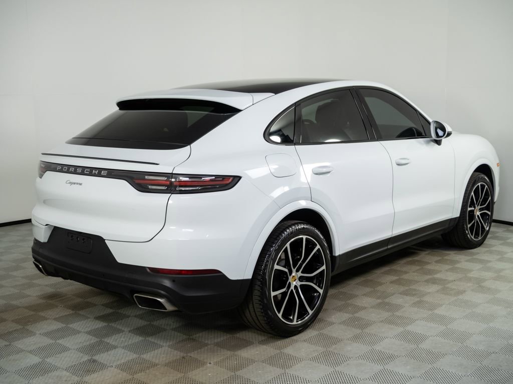 Used 2021 Porsche Cayenne Coupe image 29