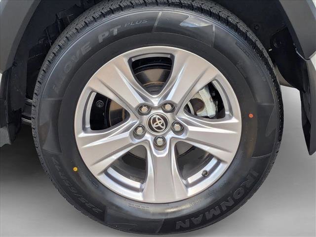 Used 2024 Toyota RAV4 XLE w/ Convenience Package FWD image 24