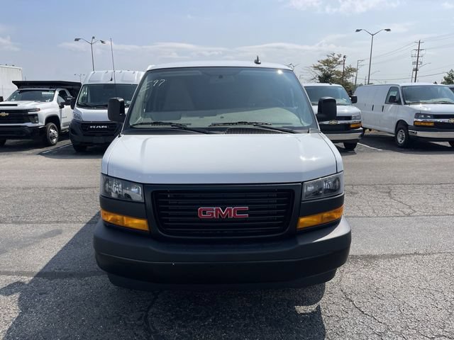 New 2025 GMC Savana 2500 Extended w/ Enhanced Convenience Package RWD image 2
