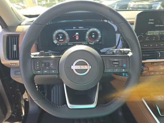 Certified 2025 Nissan Pathfinder Platinum w/ Cargo Package FWD image 30