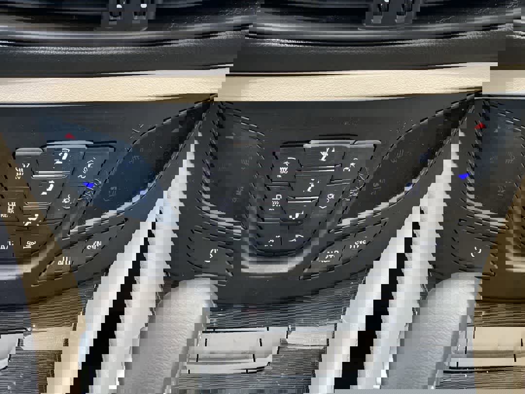 Used 2017 Buick Envision Premium w/ Driver Confidence Package image 22