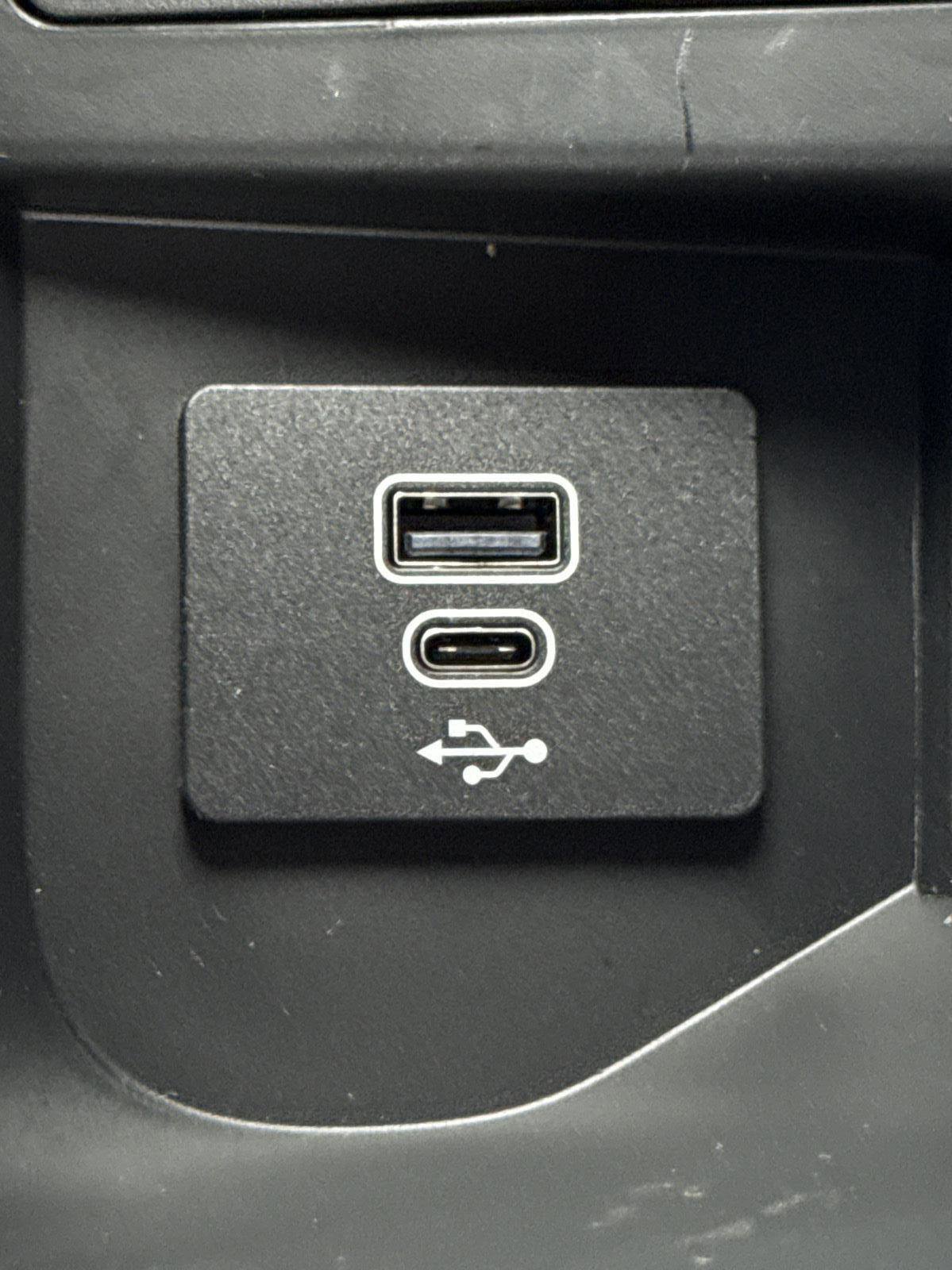 New 2025 Ford F150 XLT w/ Equipment Group 302A MID image 24