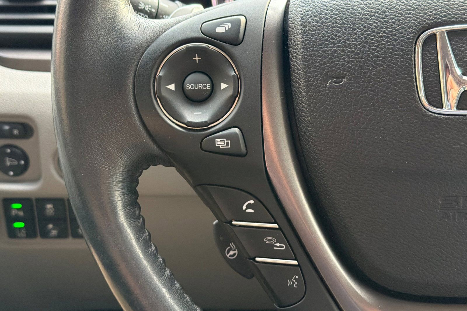 Used 2022 Honda Ridgeline RTL-E image 29