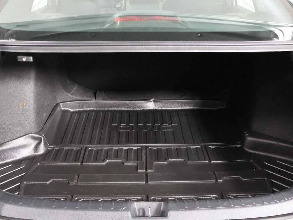 Used 2023 Honda Civic Sport image 16