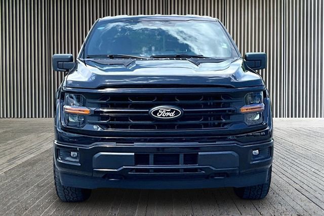 Used 2025 Ford F150 XLT w/ Equipment Group 301A Standard AWD/4WD image 3