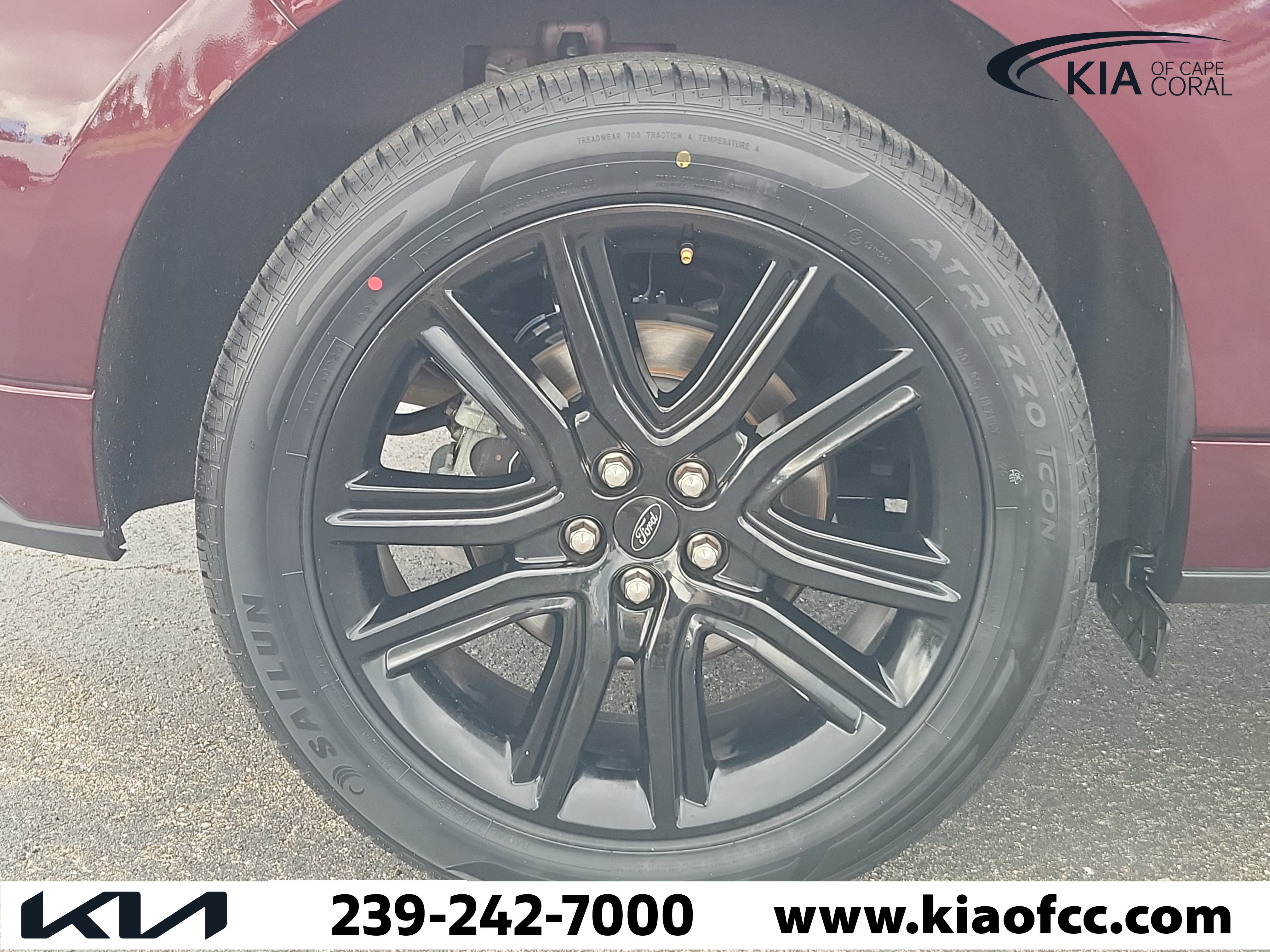 Used 2021 Ford Edge ST-Line FWD image 9