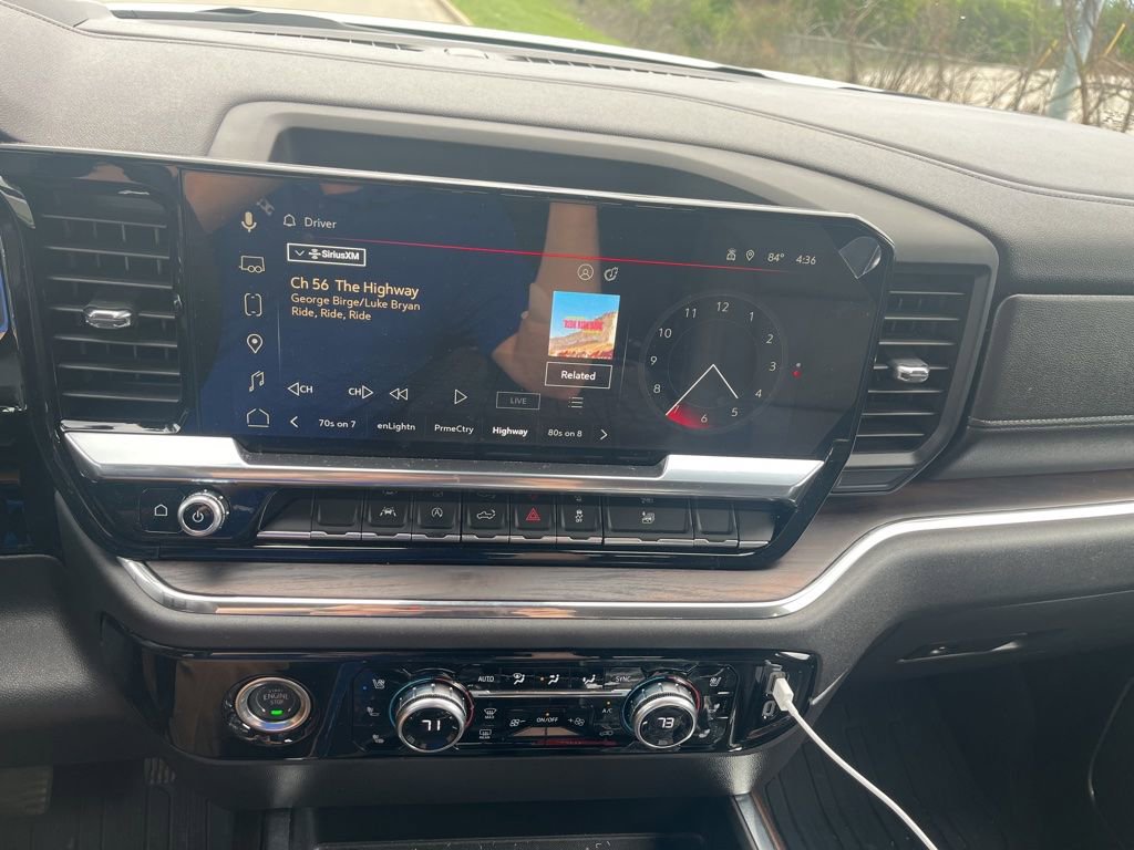 Used 2024 GMC Sierra 1500 SLT w/ SLT Convenience Package image 8