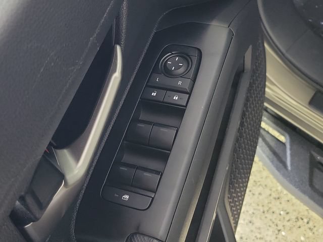 Used 2025 Toyota Tacoma TRD Off-Road AWD/4WD image 22