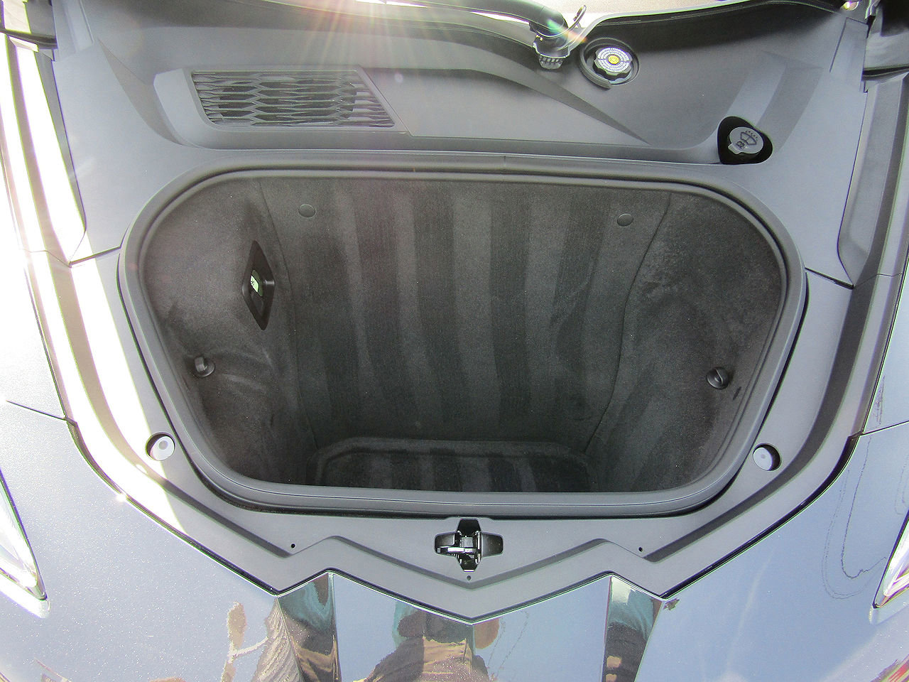 Used 2024 Chevrolet Corvette Z06 RWD image 22