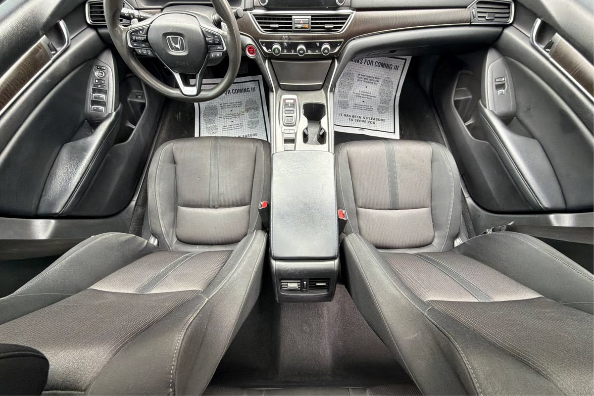 Used 2018 Honda Accord EX image 15