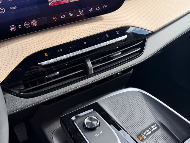 New 2027 Buick Enclave Preferred FWD image 17