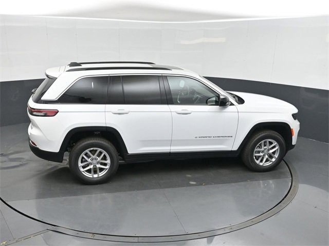 New 2025 Jeep Grand Cherokee Laredo X image 32