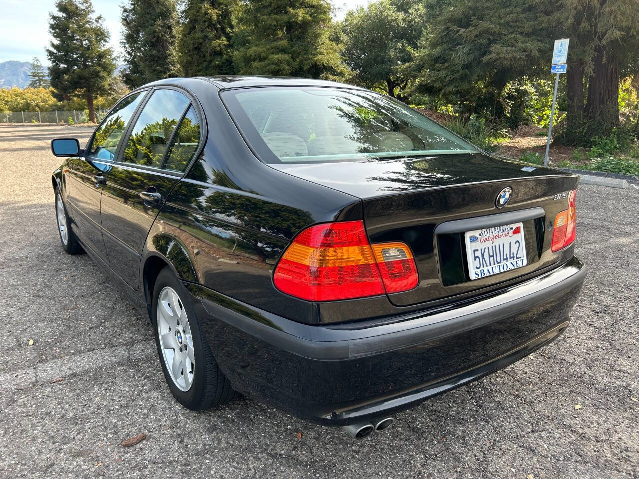 Used 2004 BMW 325i Sedan RWD image 21