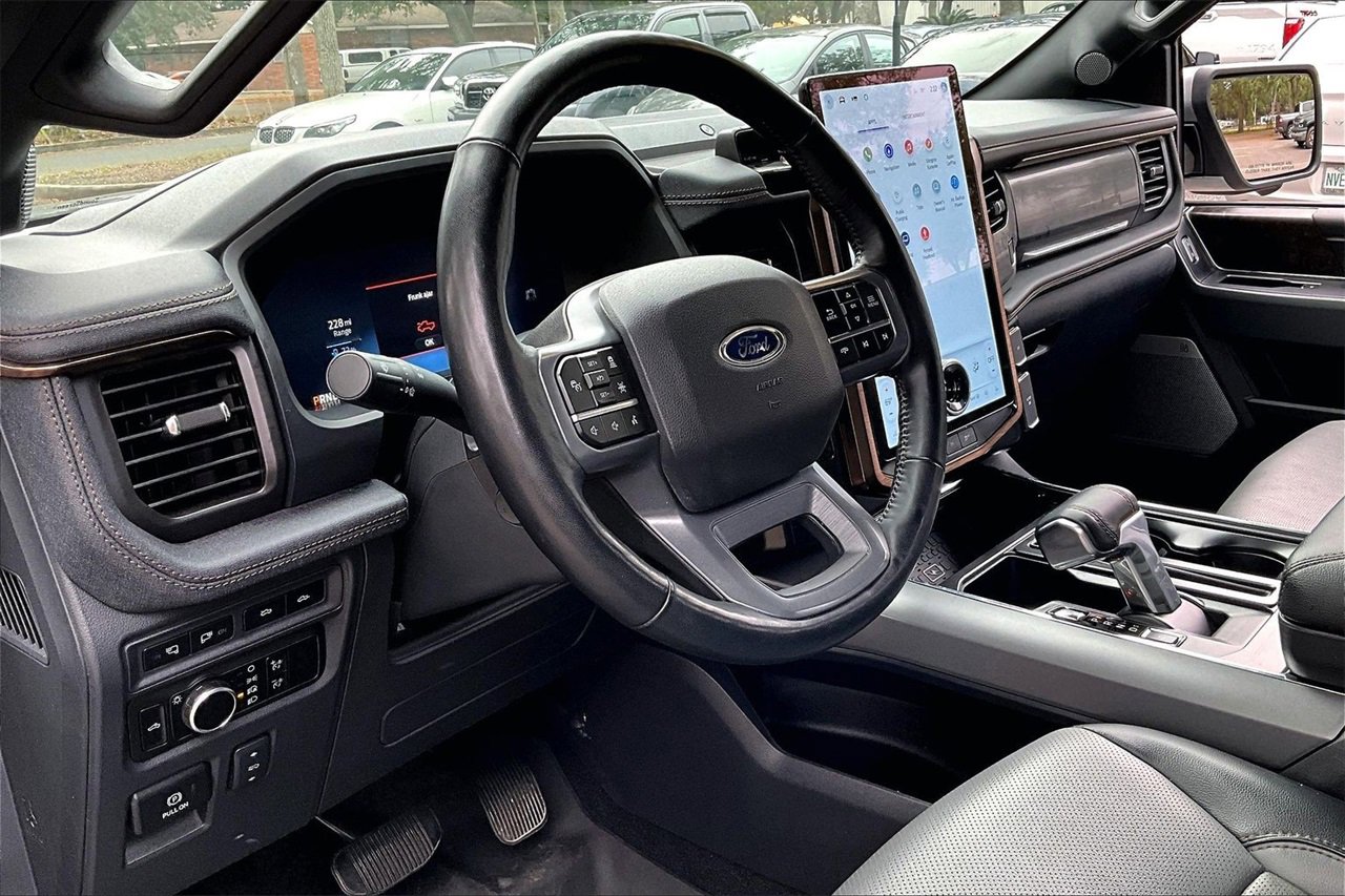 Used 2023 Ford F150 Lightning Lariat w/ Equipment Group 511A High image 14