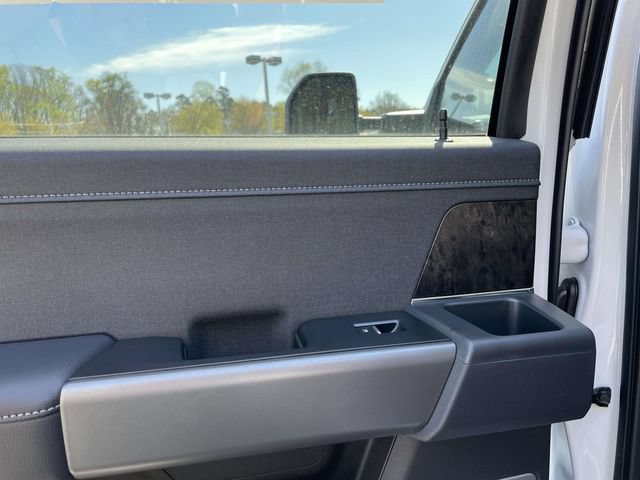 New 2026 Ford F250 Lariat w/ Black Appearance Package AWD/4WD image 26