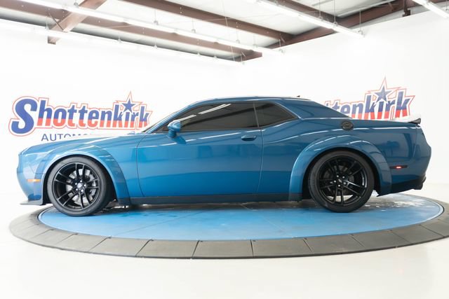 Used 2021 Dodge Challenger R/T Scat Pack RWD image 25