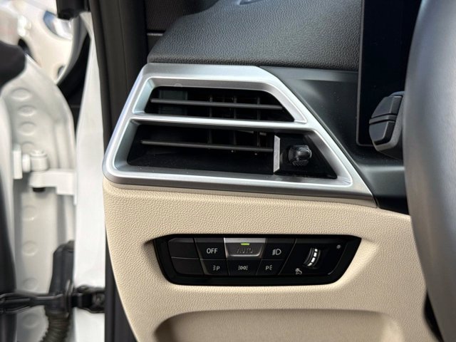 Used 2026 BMW i4 eDrive40 w/ M Sport Package RWD image 34