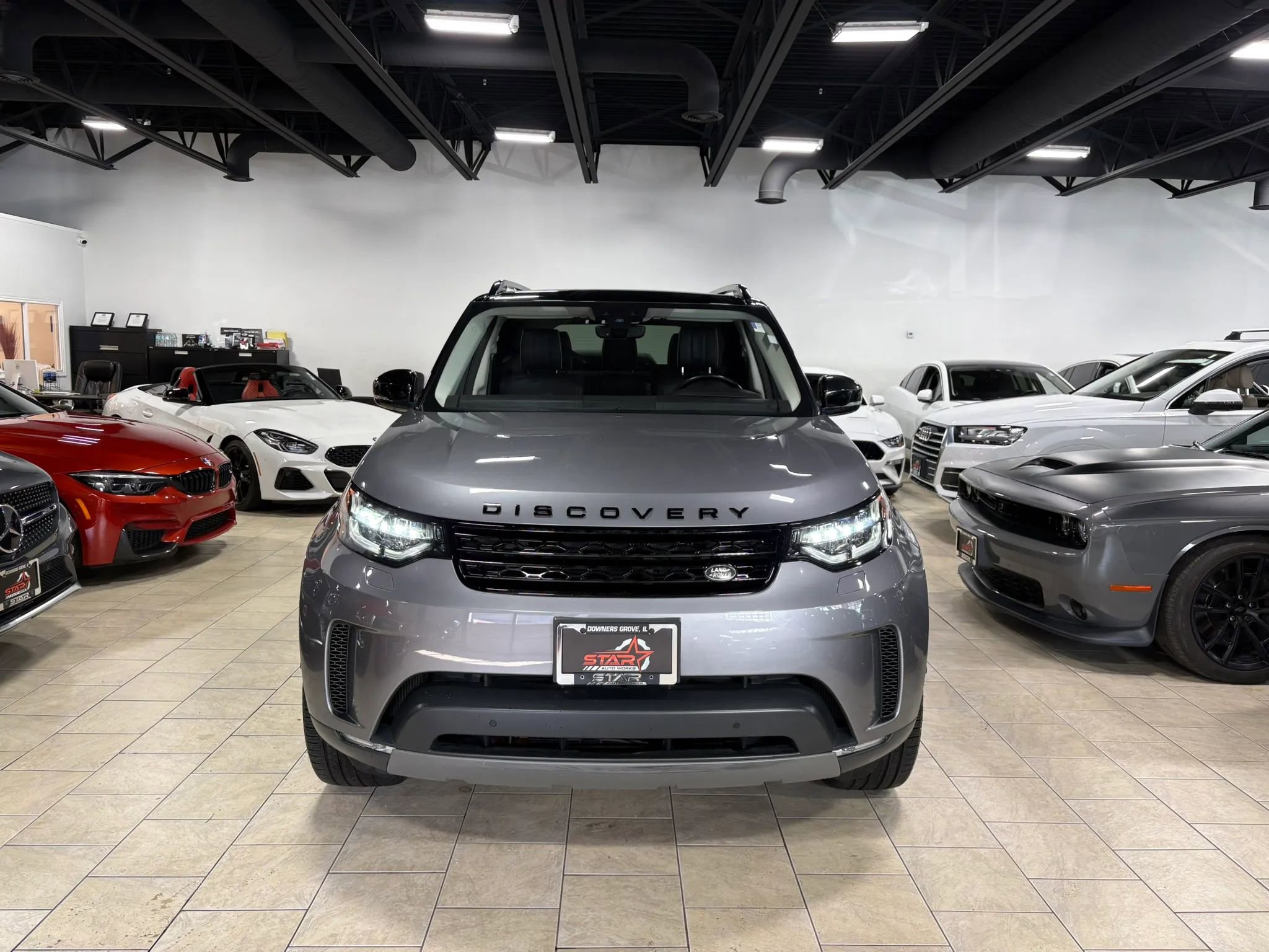 Used 2020 Land Rover Discovery HSE Luxury AWD/4WD image 5