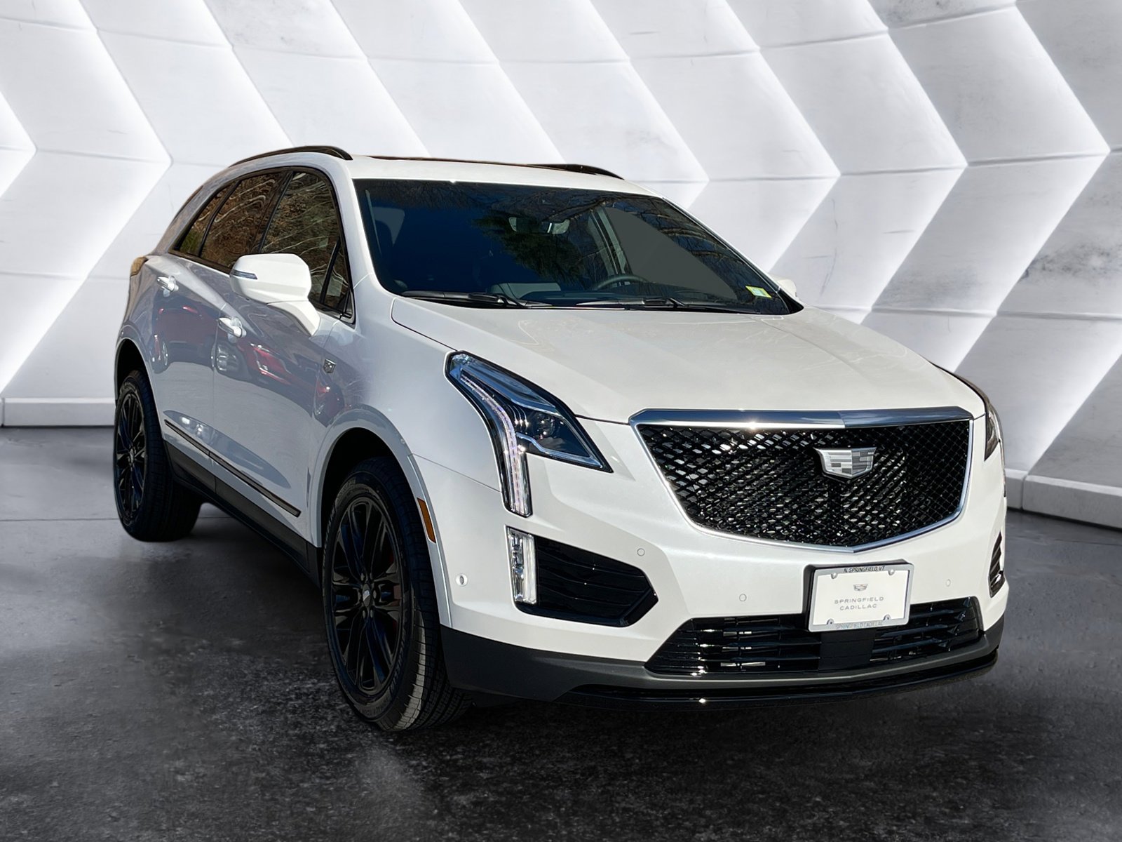 New 2026 Cadillac XT5 Sportv w/ LPO, Onyx Lite Package image 8
