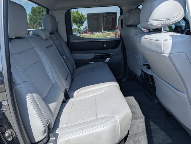 Used 2024 Toyota Tundra Limited AWD/4WD image 32