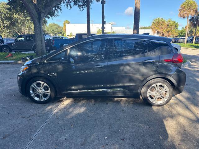 Used 2020 Chevrolet Bolt LT FWD image 11
