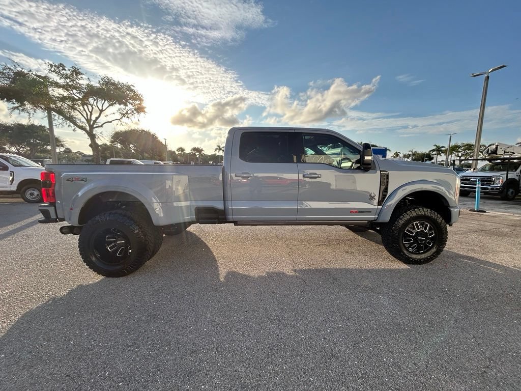 New 2026 Ford F350 Platinum AWD/4WD image 3