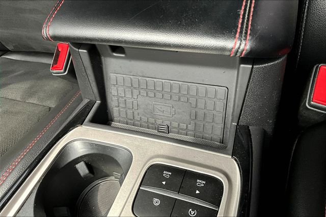 Used 2023 Ford Explorer ST-Line w/ Class IV Trailer Tow Package RWD image 37