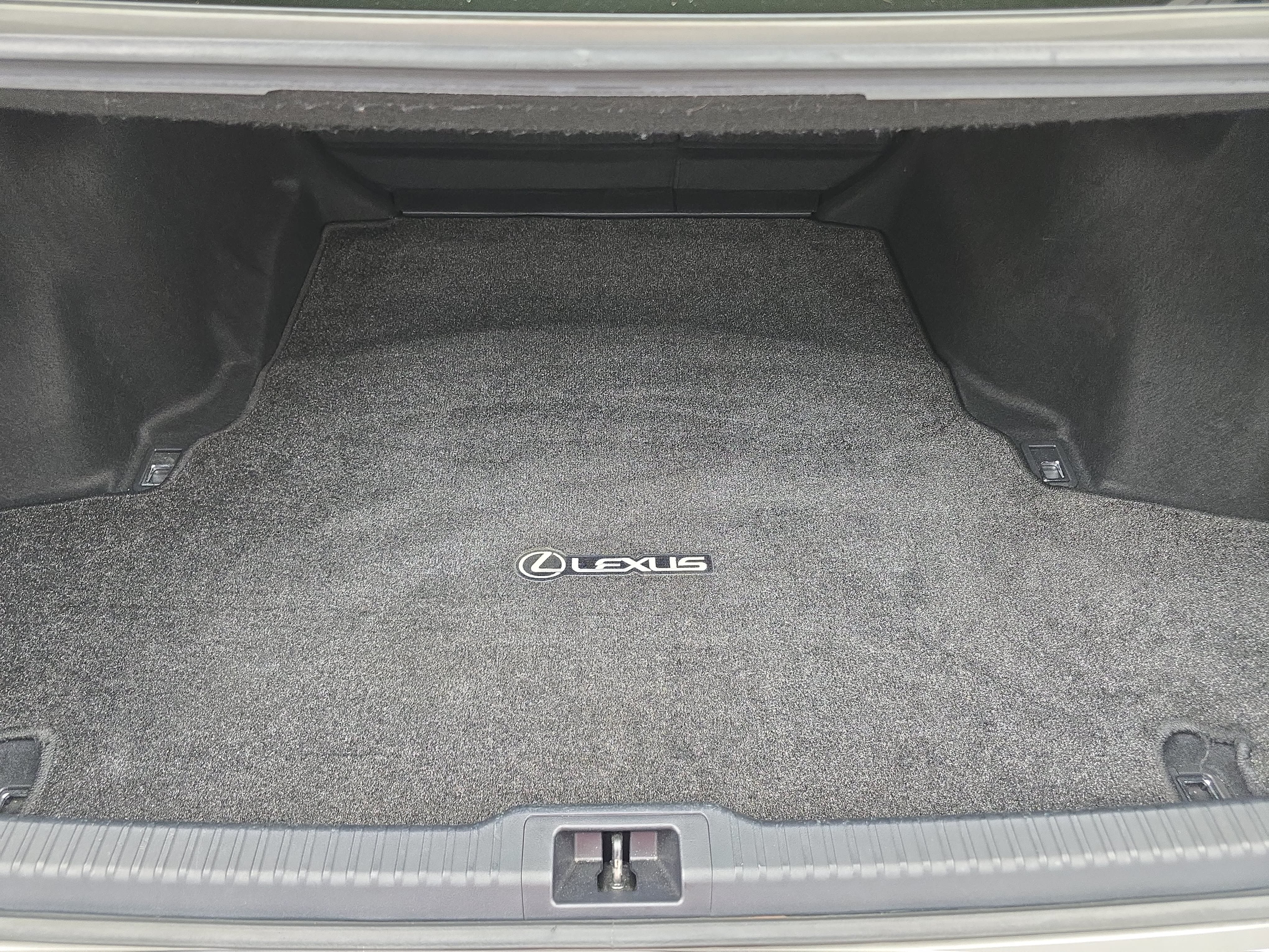 Used 2021 Lexus IS 350 F Sport w/ Navigation Package RWD image 12
