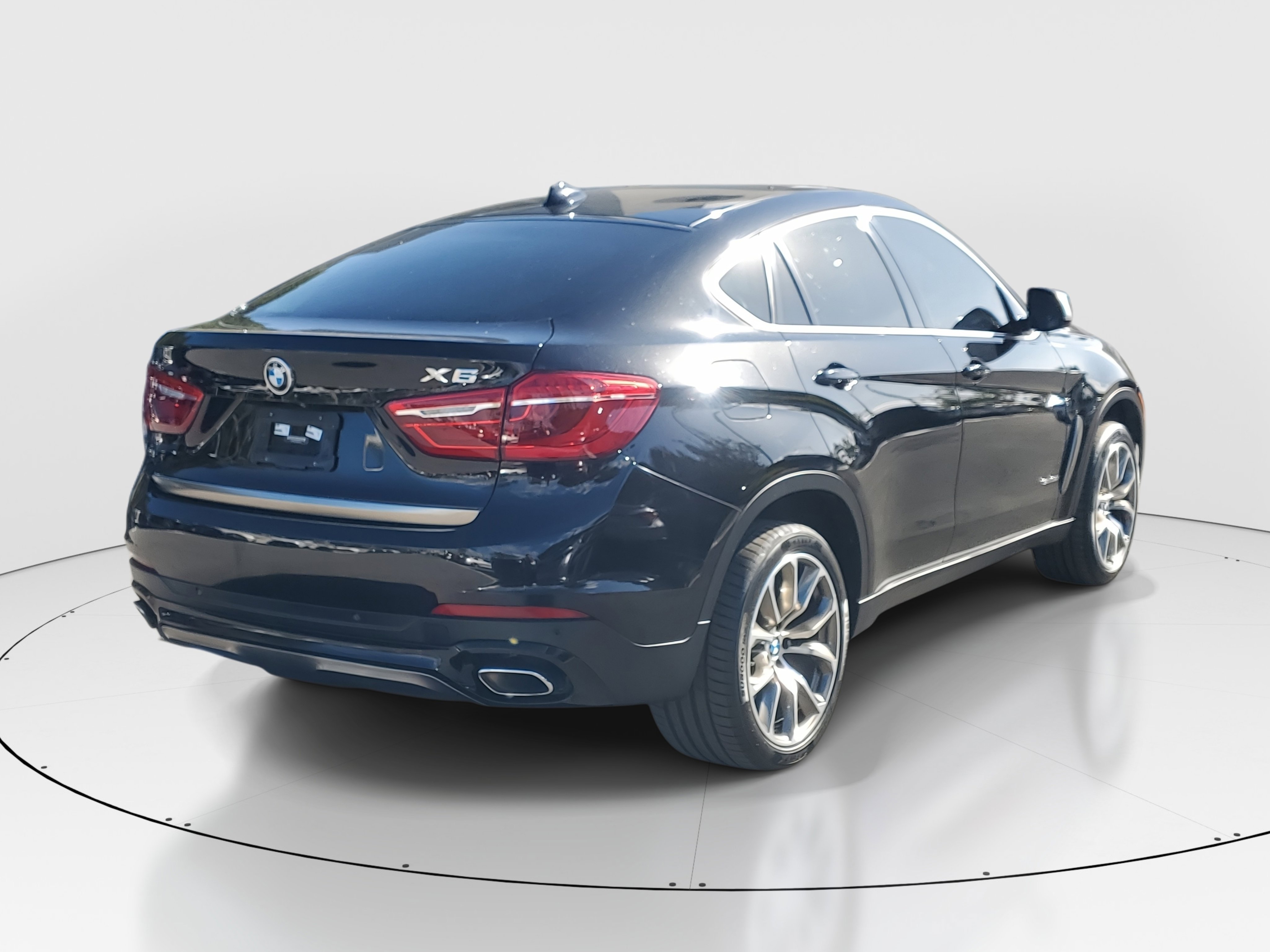 Used 2019 BMW X6 sDrive35i image 7