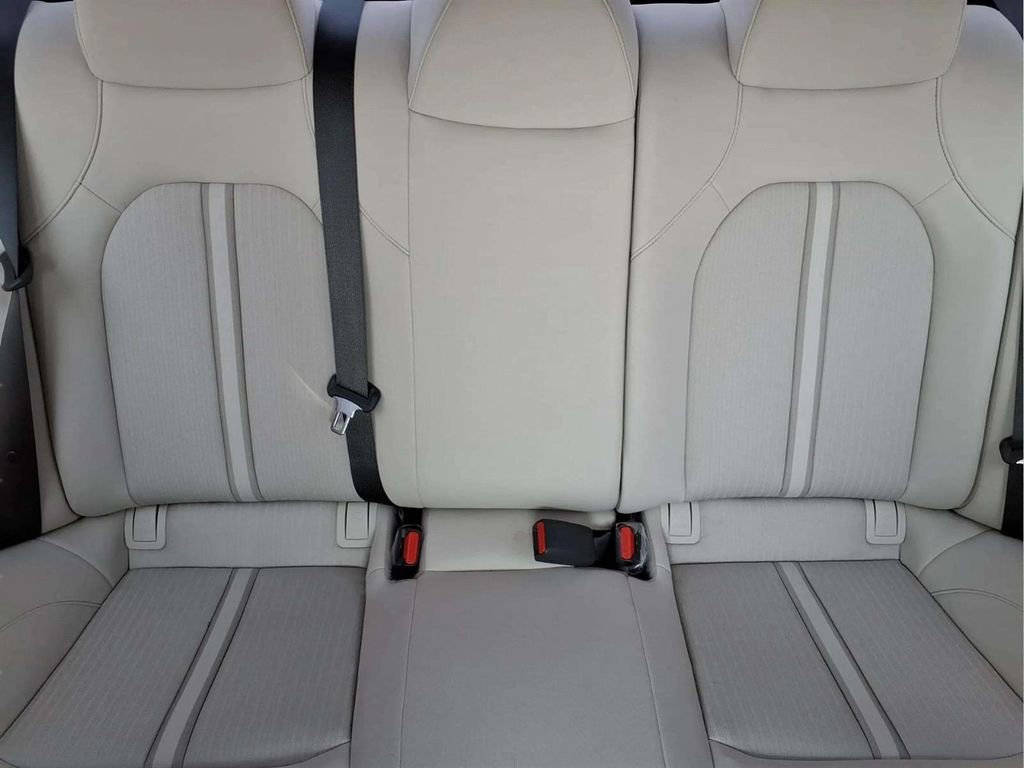 Used 2023 Hyundai Sonata SE image 13