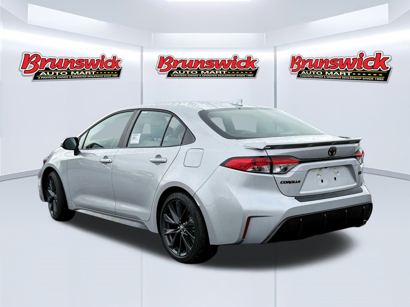 New 2026 Toyota Corolla SE image 4