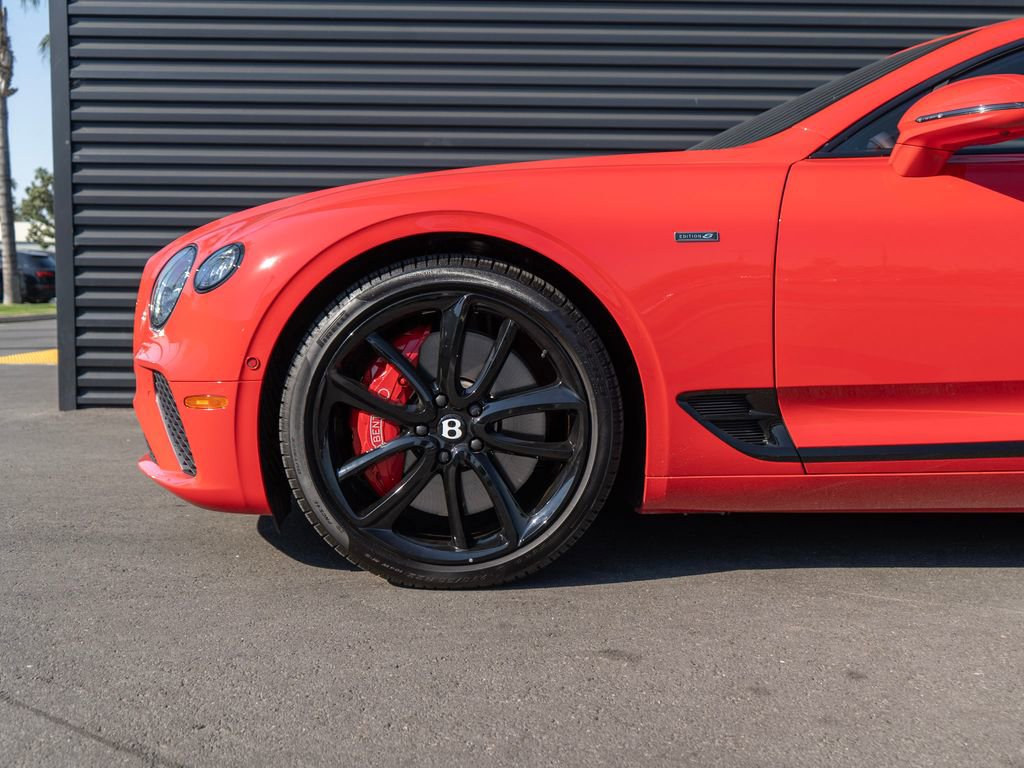 Used 2024 Bentley Continental GT AWD/4WD image 11