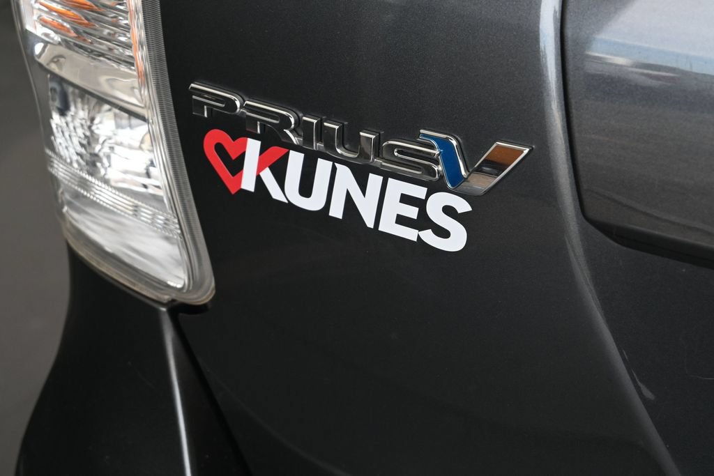 Used 2012 Toyota Prius V Two FWD image 11
