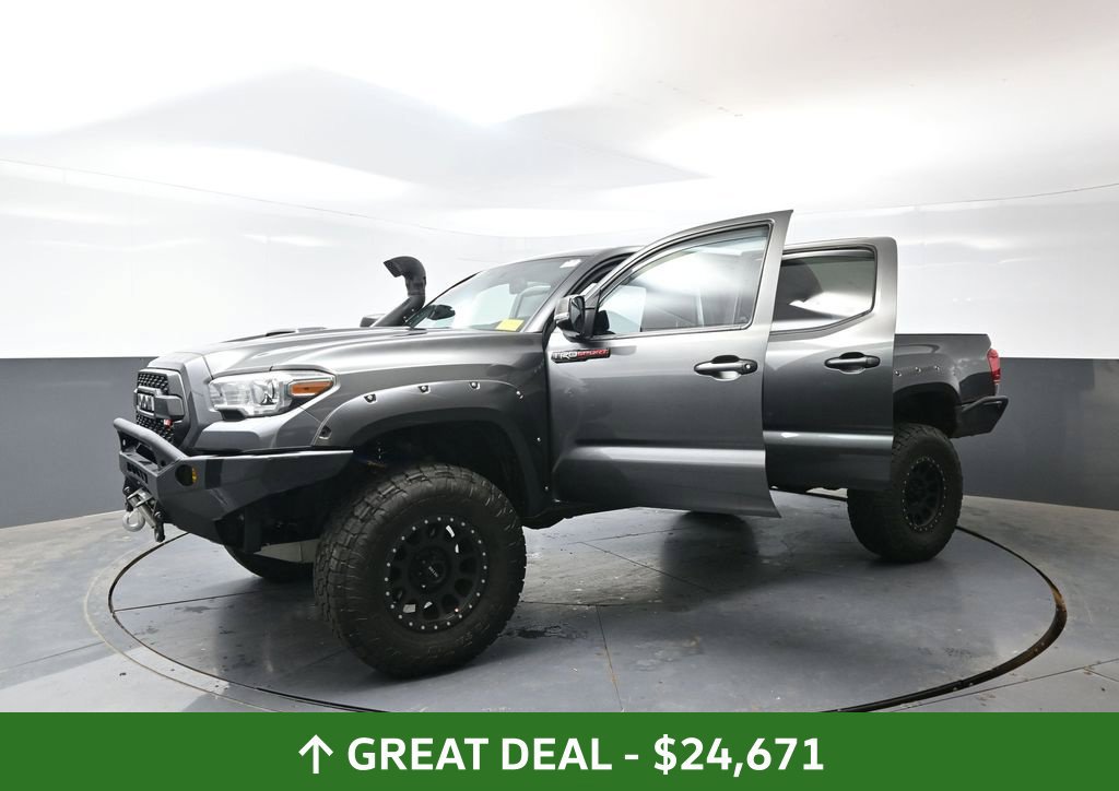 Used 2016 Toyota Tacoma TRD Sport w/ Towing Package AWD/4WD image 56