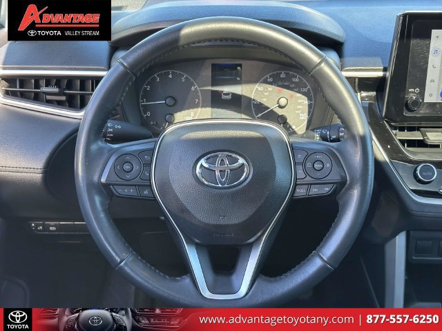 Certified 2024 Toyota Corolla Cross LE w/ Moonroof Package AWD/4WD image 17