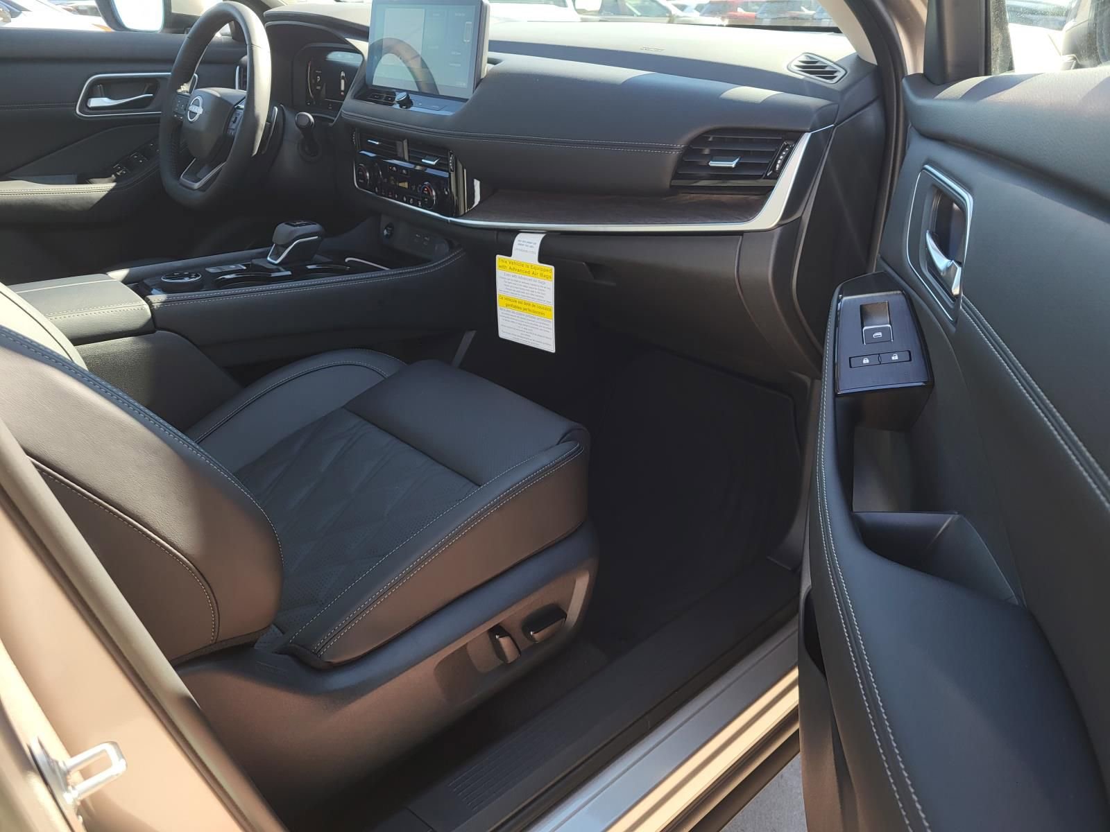 New 2026 Nissan Rogue Platinum image 13