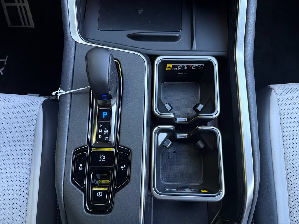 New 2026 Lexus TX 500h AWD w/ Technology Package image 23