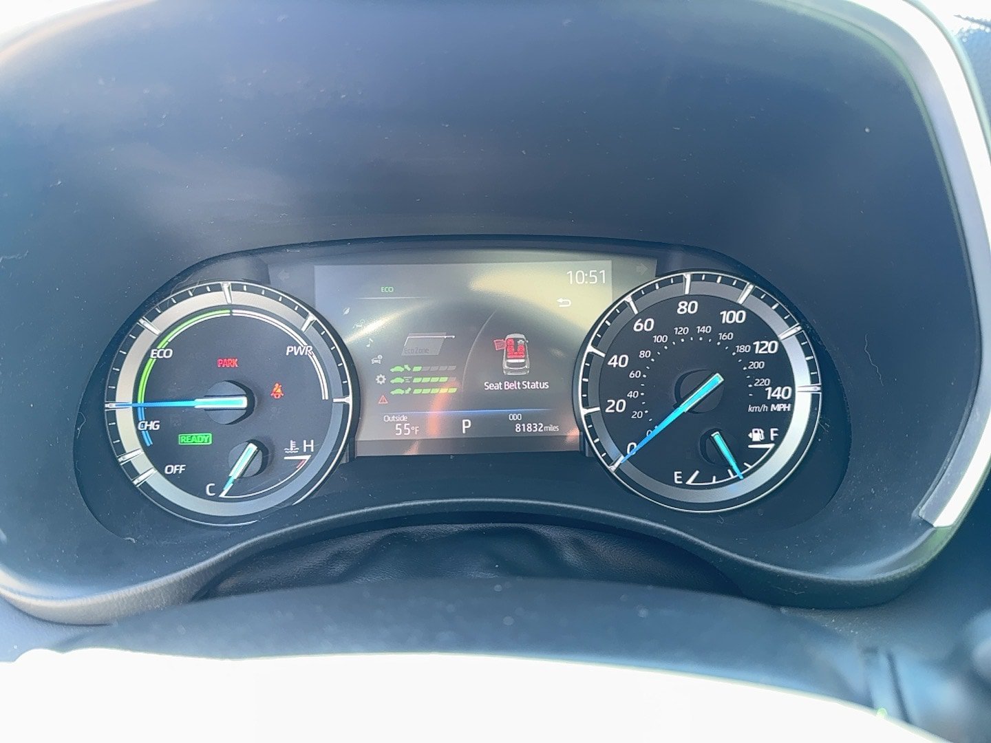 Used 2020 Toyota Highlander XLE AWD/4WD image 29