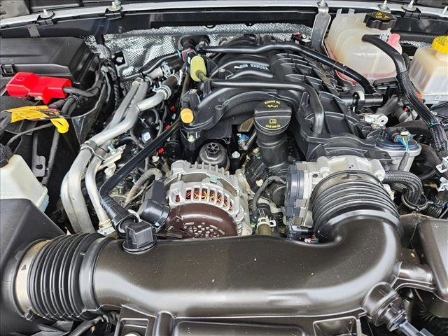 Used 2024 Jeep Gladiator Mojave w/ Safety Group AWD/4WD image 28